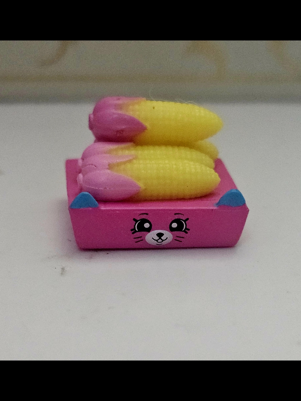 Shopkins Happy Places Season 5 Rainbow Playset BBQ Party Tray Of Corn On The Cob